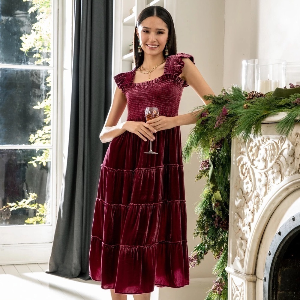 Hill House | The Akilah Nap Dress In Burgundy Velvet Small
